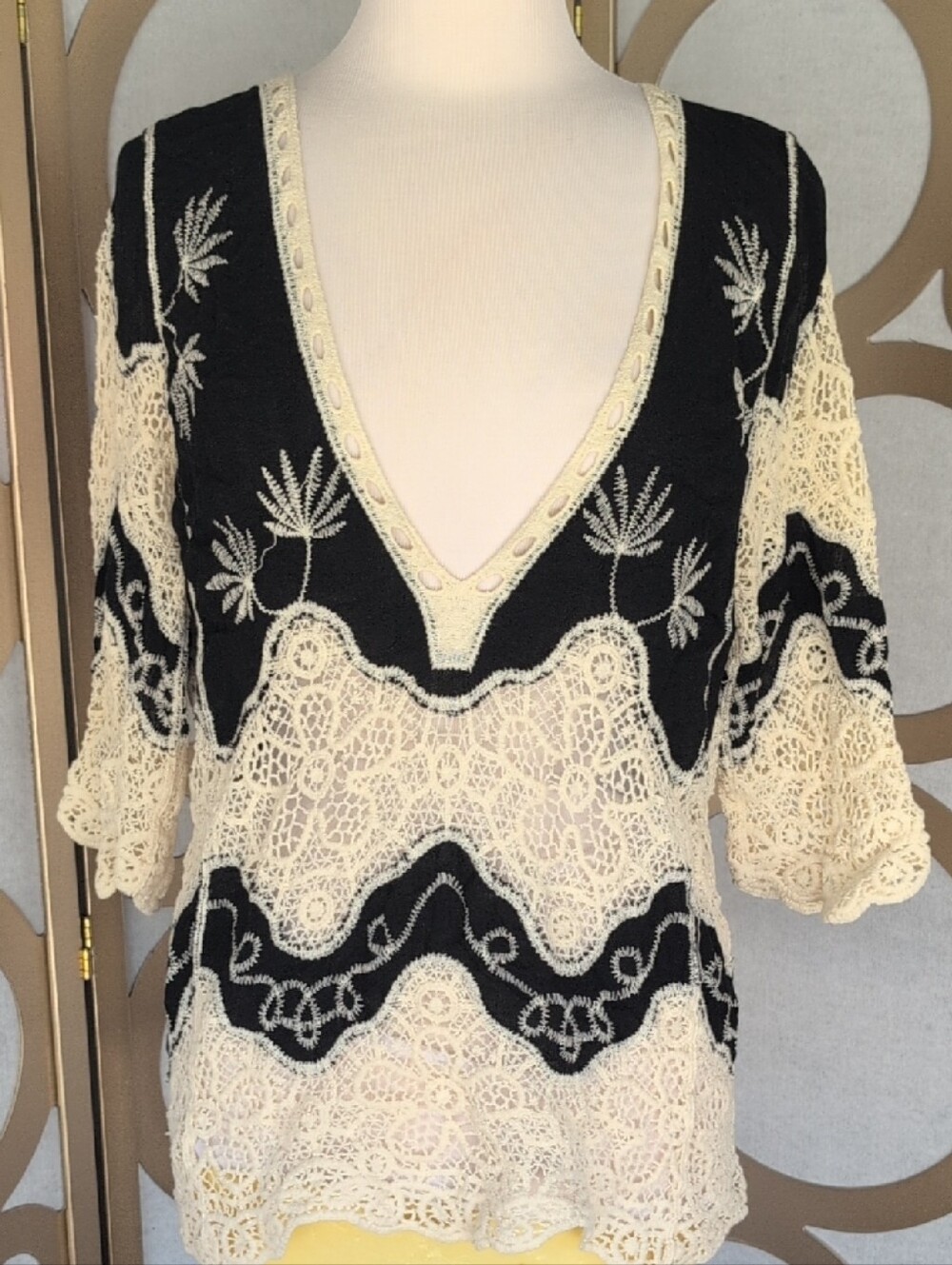 V-Neck Crochet Lace Women’s Top in Black and Cream